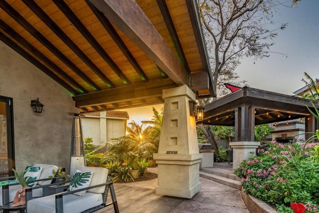 Resort Style Back Yard Heated Pool And Spa Encinitas Exterior foto