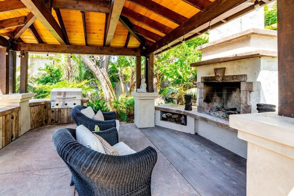Resort Style Back Yard Heated Pool And Spa Encinitas Exterior foto